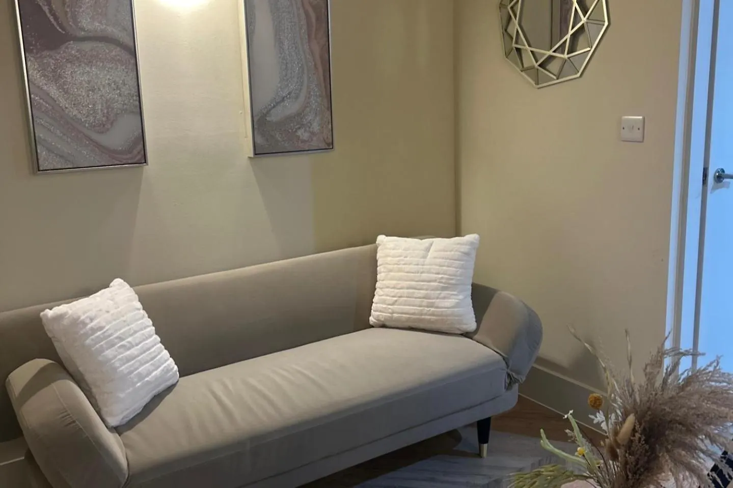 Apartment - Parking - Pet Friendly - City Centre ليدز